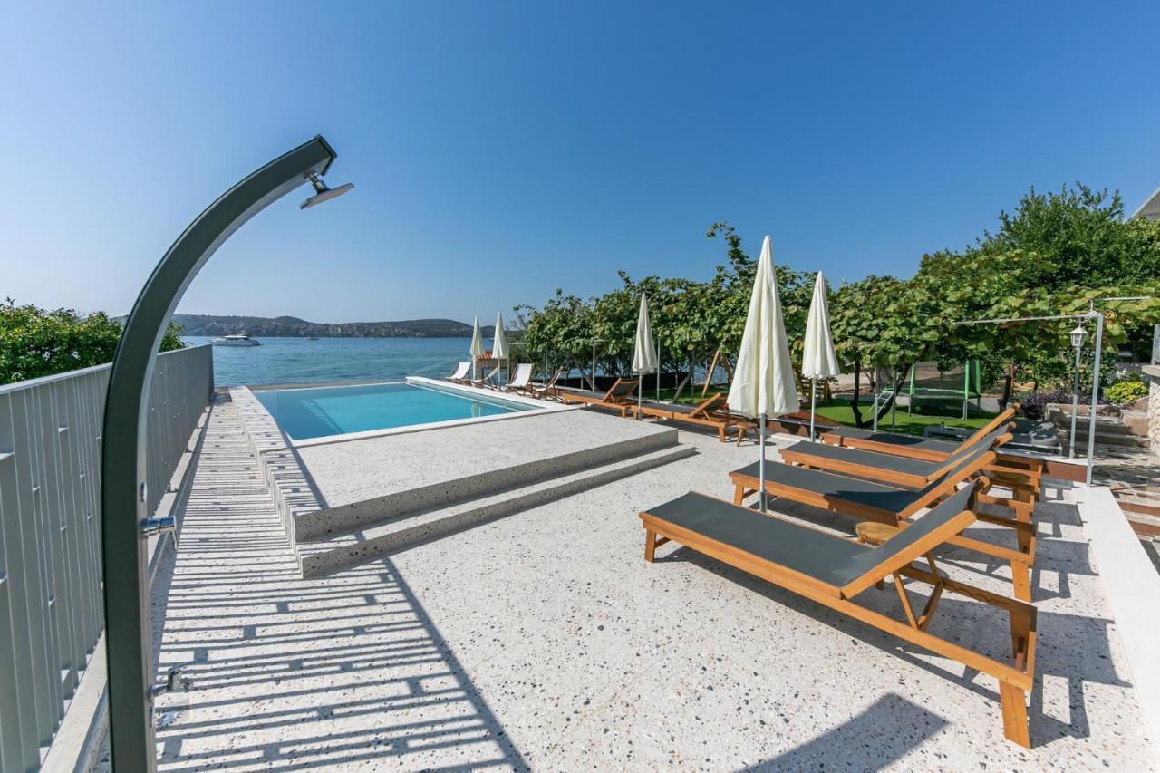 Apartments Sea Trogir Buitenkant foto