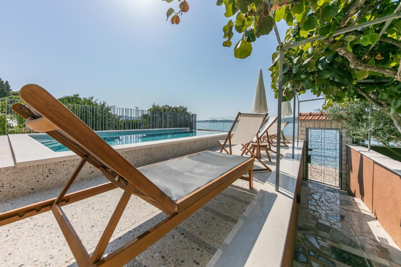 Apartments Sea Trogir Buitenkant foto
