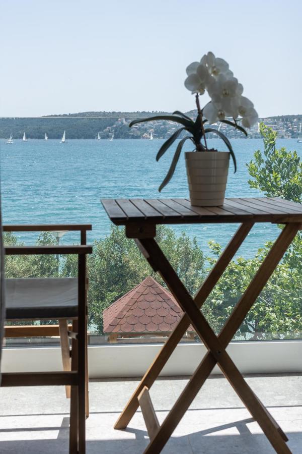 Apartments Sea Trogir Buitenkant foto